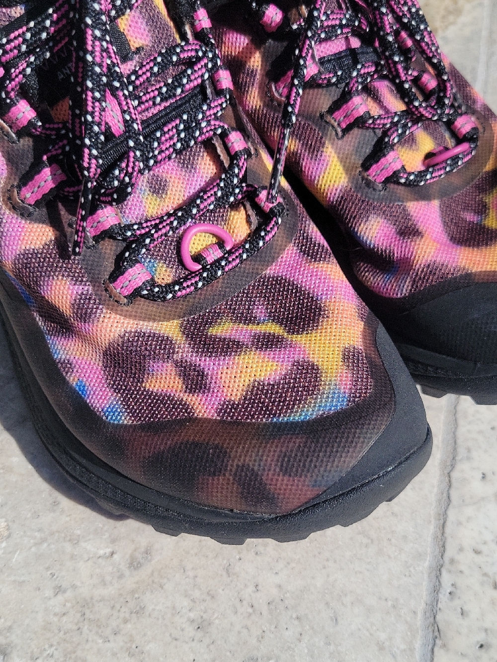 Merrell Women's Antora 3 Leopard Rainbow Hiking Shoe - Lightweight Trail Comfort - Picture 3 of 16